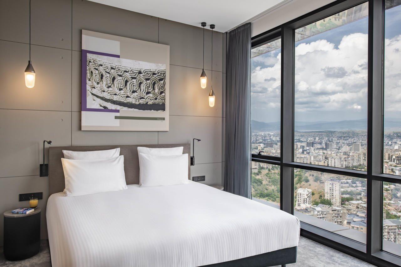 Pullman Axis Towers Hotel 5*